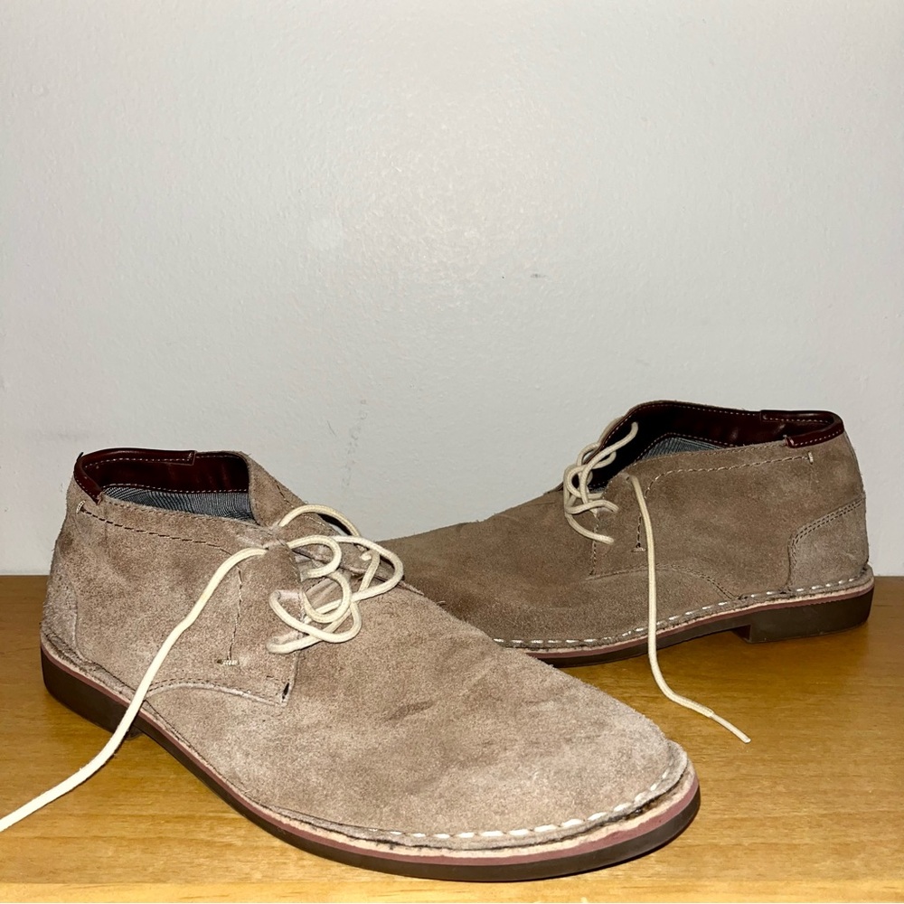 Kenneth Cole Reaction Men's Tan Suede Chukka Boots